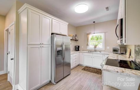 106 Thistle Field Drive Asheville NC 28806
