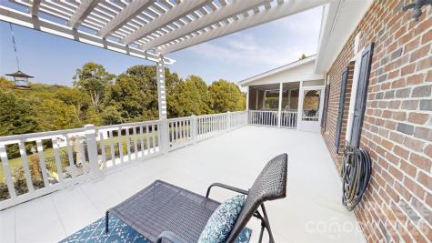 2400 Carriage Lane Lincolnton NC 28092