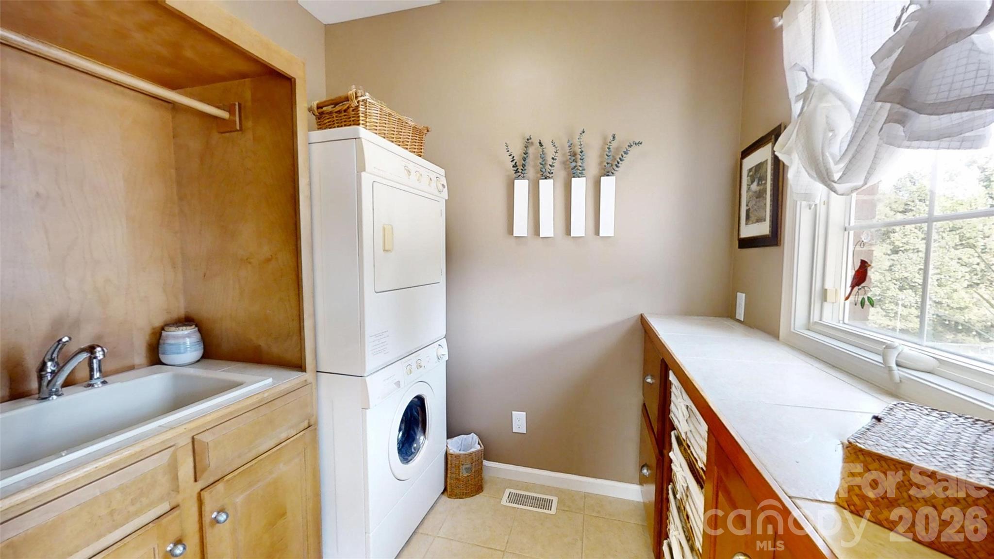 2400 Carriage Lane Lincolnton NC 28092