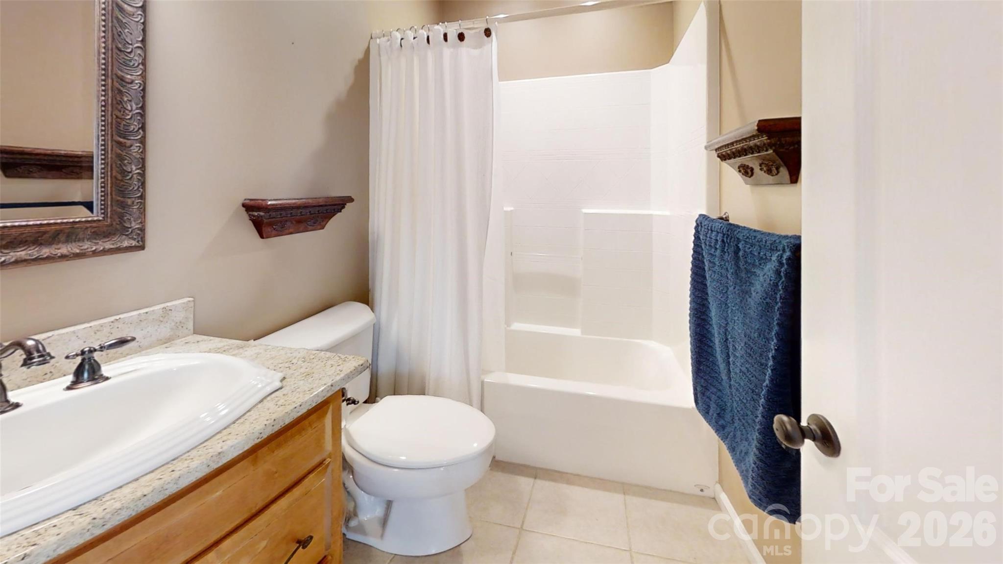 2400 Carriage Lane Lincolnton NC 28092