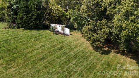 2400 Carriage Lane Lincolnton NC 28092