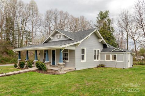 506 W Blue Ridge Road East Flat Rock NC 28726