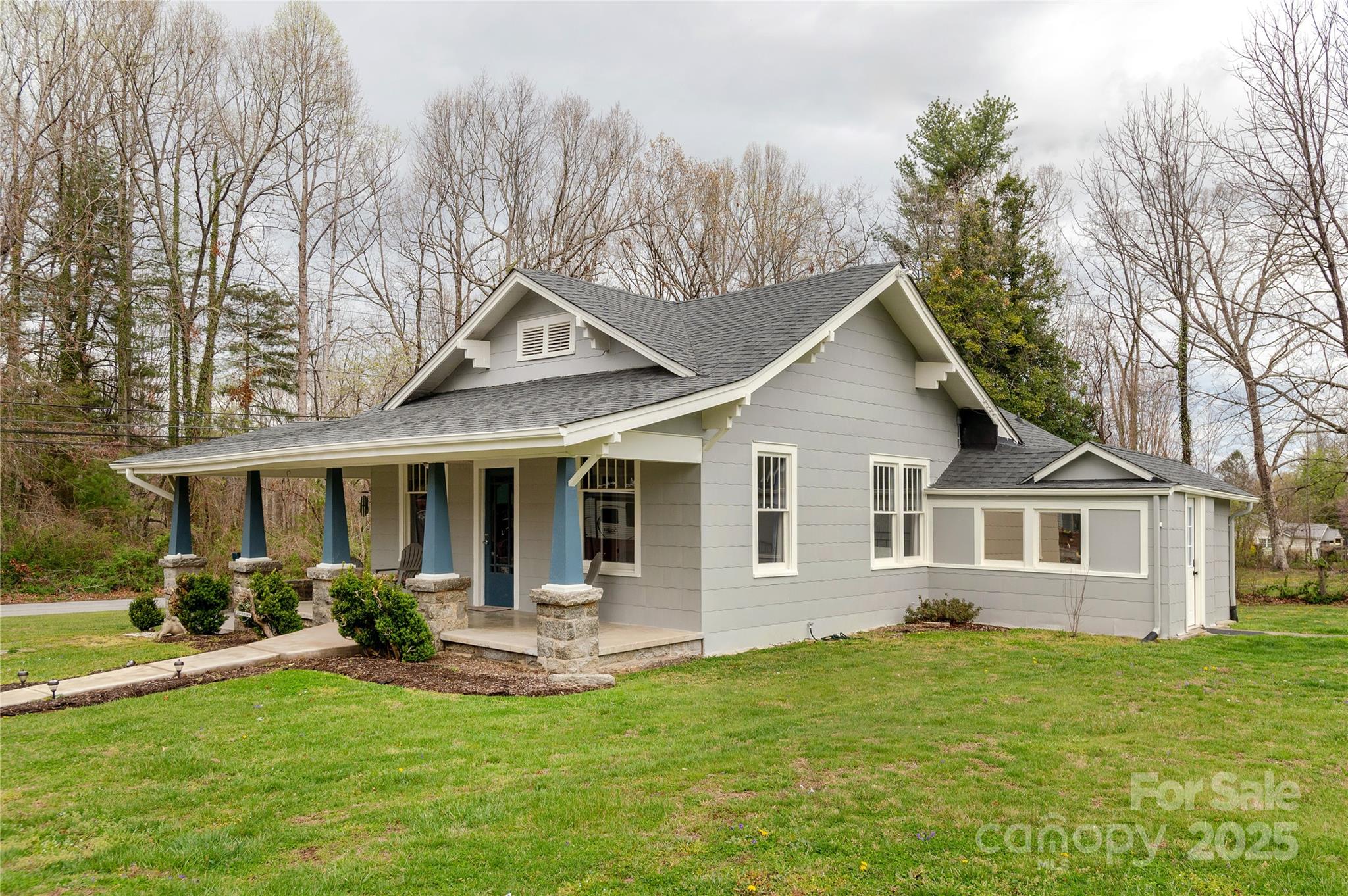 506 W Blue Ridge Road East Flat Rock NC 28726