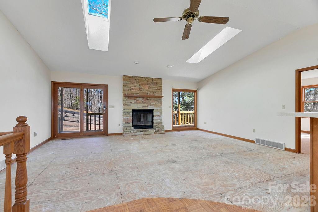416 Kanasgowa Drive Brevard NC 28712