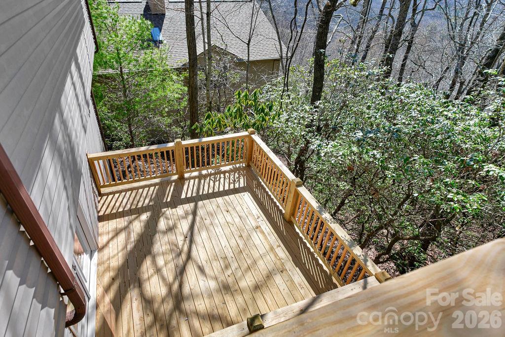 416 Kanasgowa Drive Brevard NC 28712