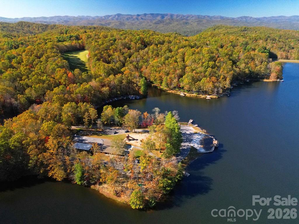 416 Kanasgowa Drive Brevard NC 28712