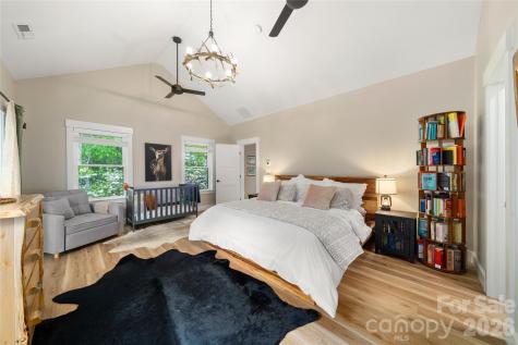 14 Locust Street Black Mountain NC 28711