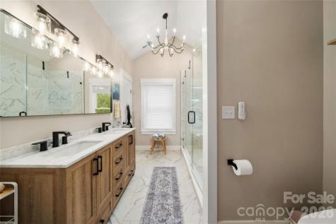 14 Locust Street Black Mountain NC 28711