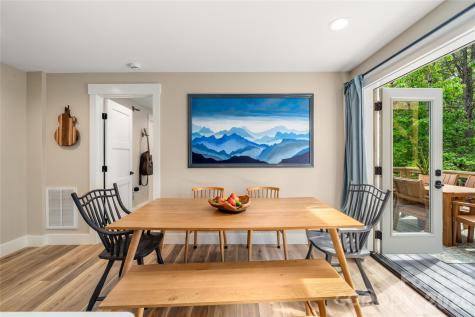 14 Locust Street Black Mountain NC 28711