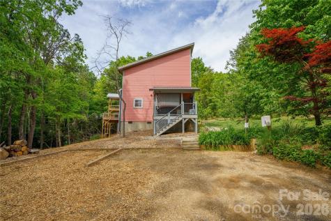14 Locust Street Black Mountain NC 28711