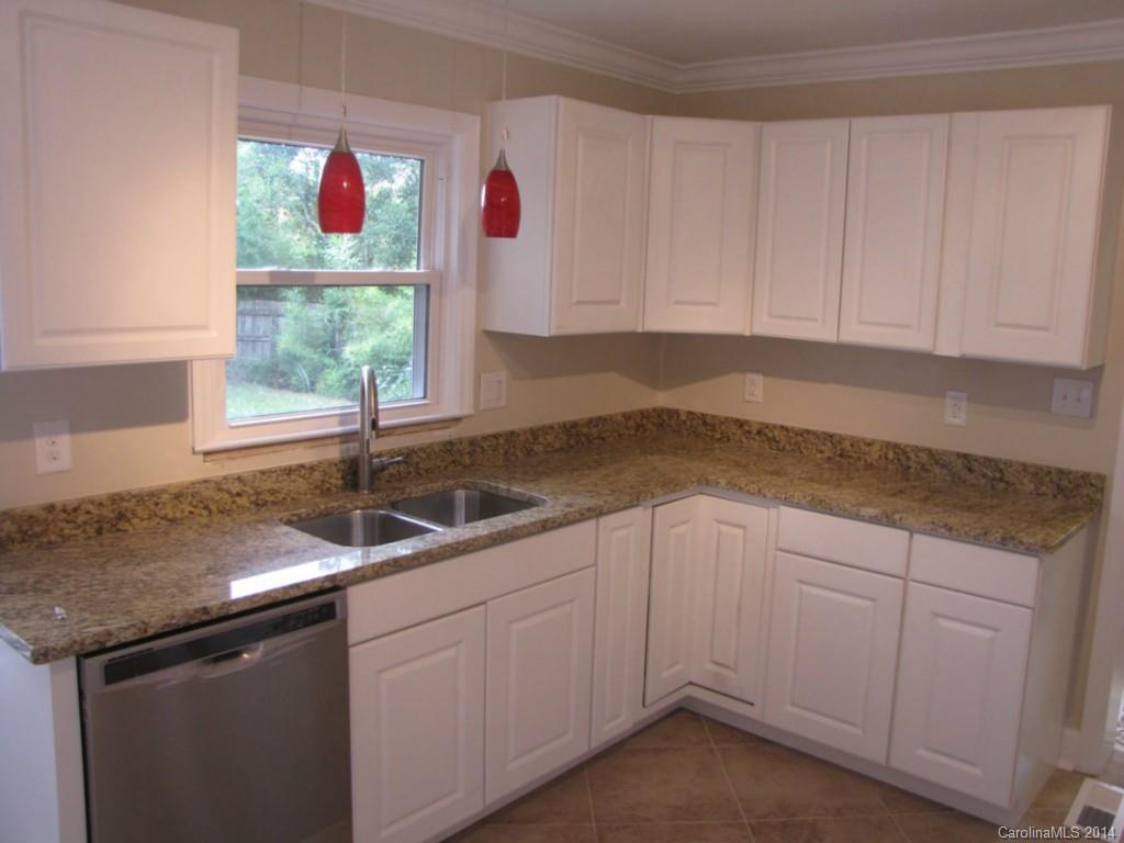 7400 Thorncliff Drive Charlotte NC 28210