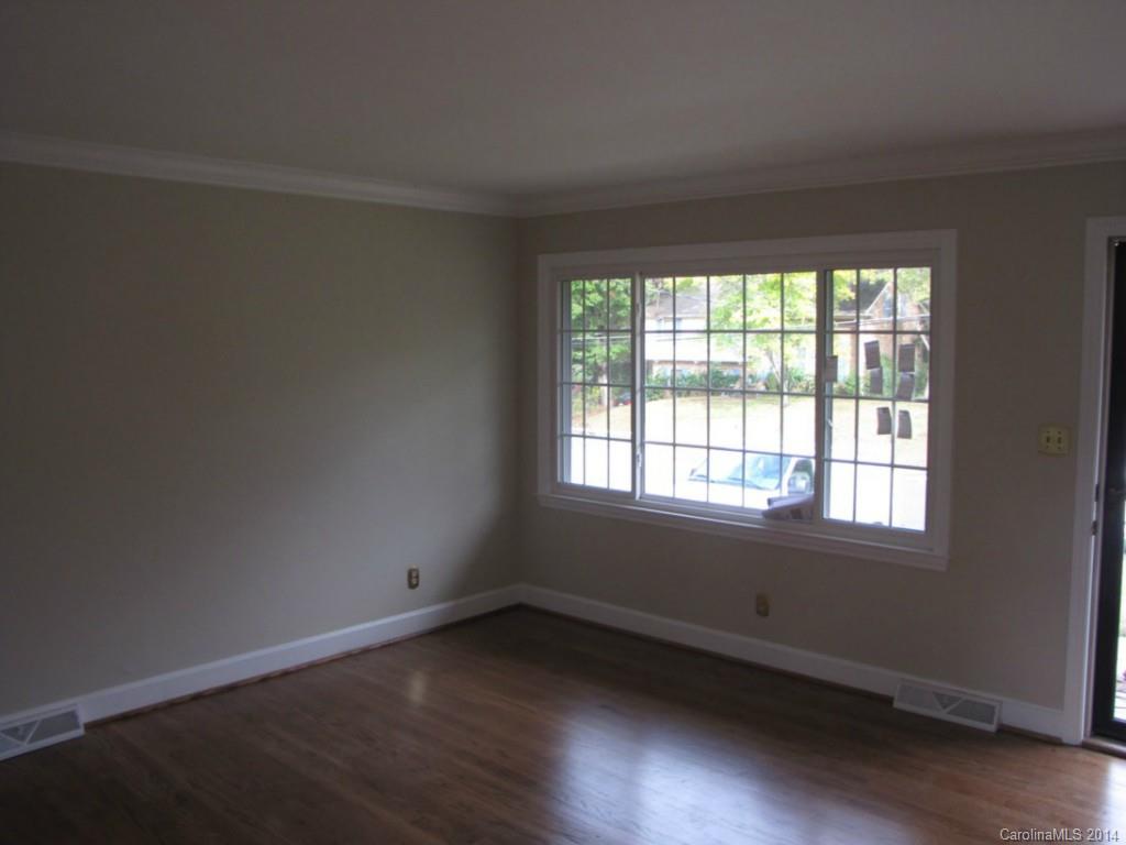 7400 Thorncliff Drive Charlotte NC 28210