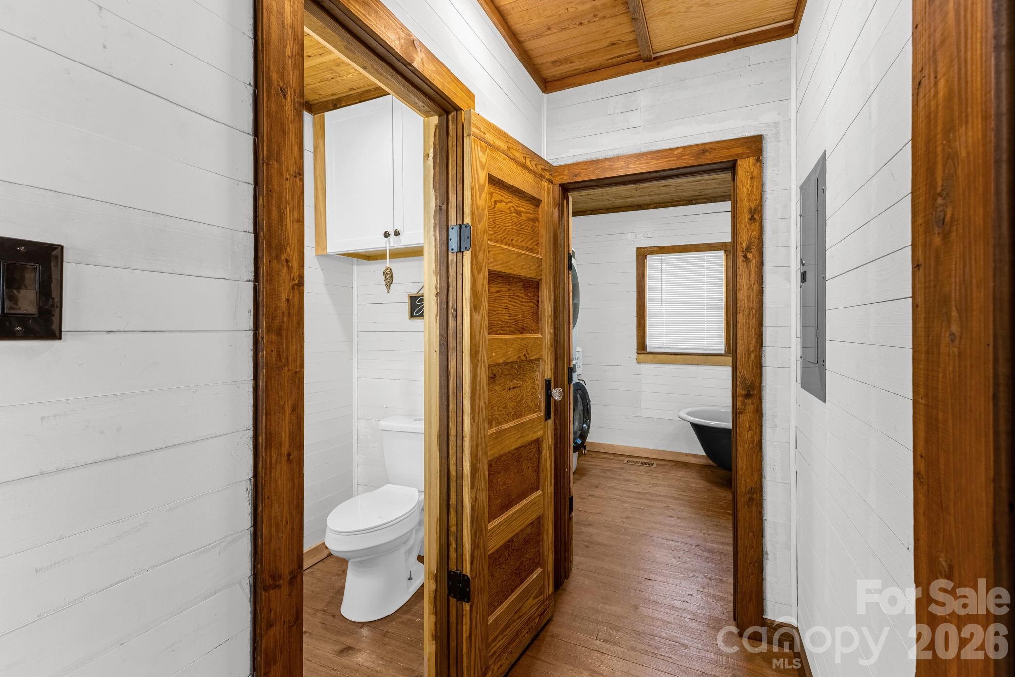 98 Poplar Springs Road Hiddenite NC 28636