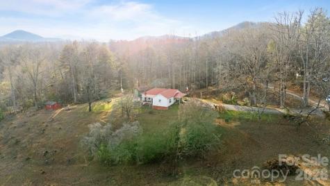 337 Town Mountain Road Hayesville NC 28904