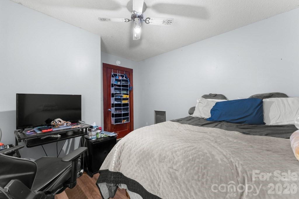 337 Town Mountain Road Hayesville NC 28904