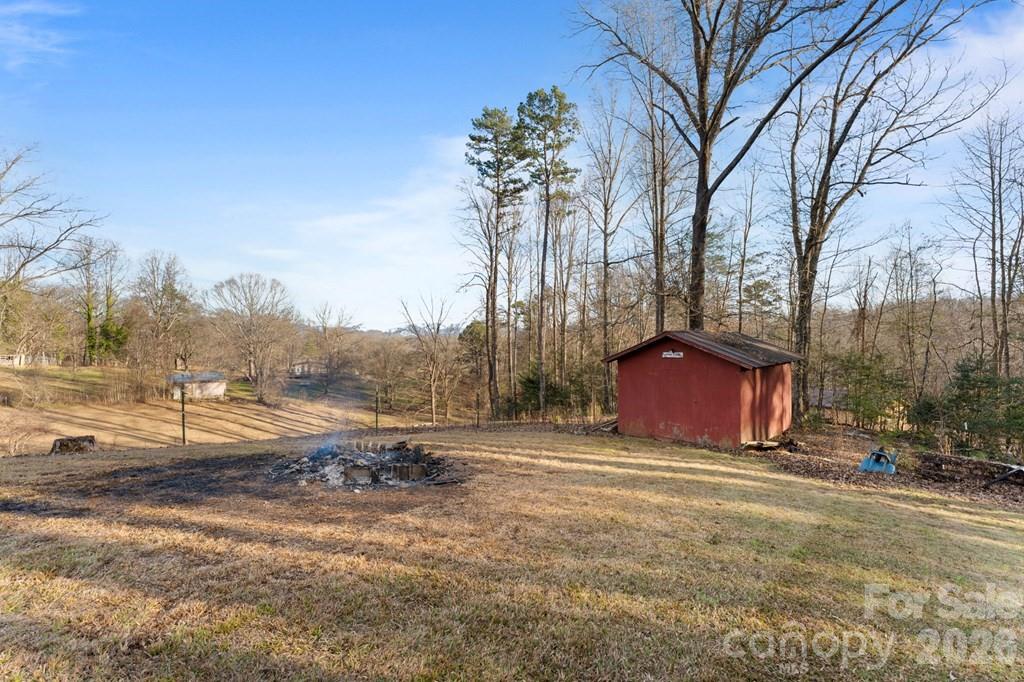 337 Town Mountain Road Hayesville NC 28904