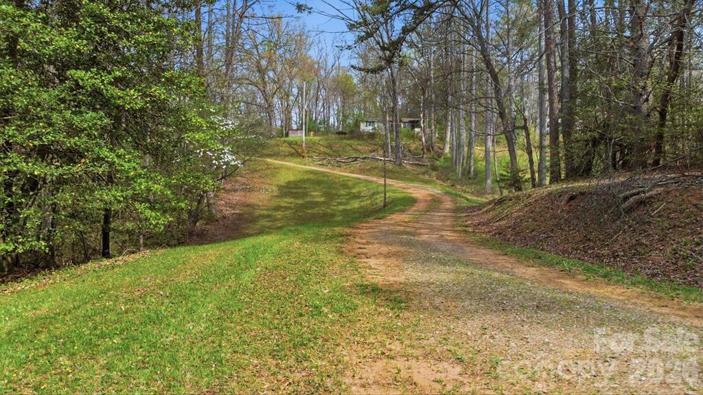 337 Town Mountain Road Hayesville NC 28904
