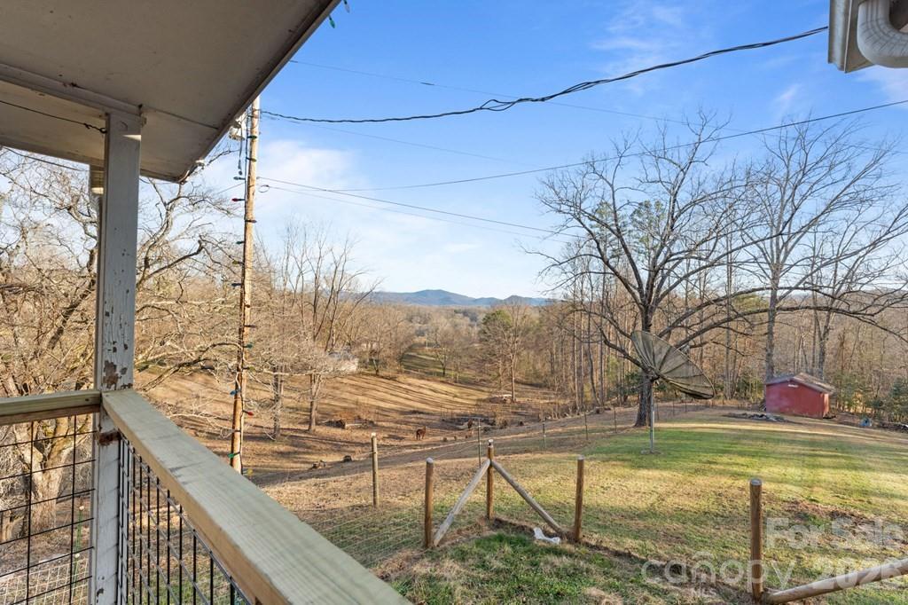 337 Town Mountain Road Hayesville NC 28904