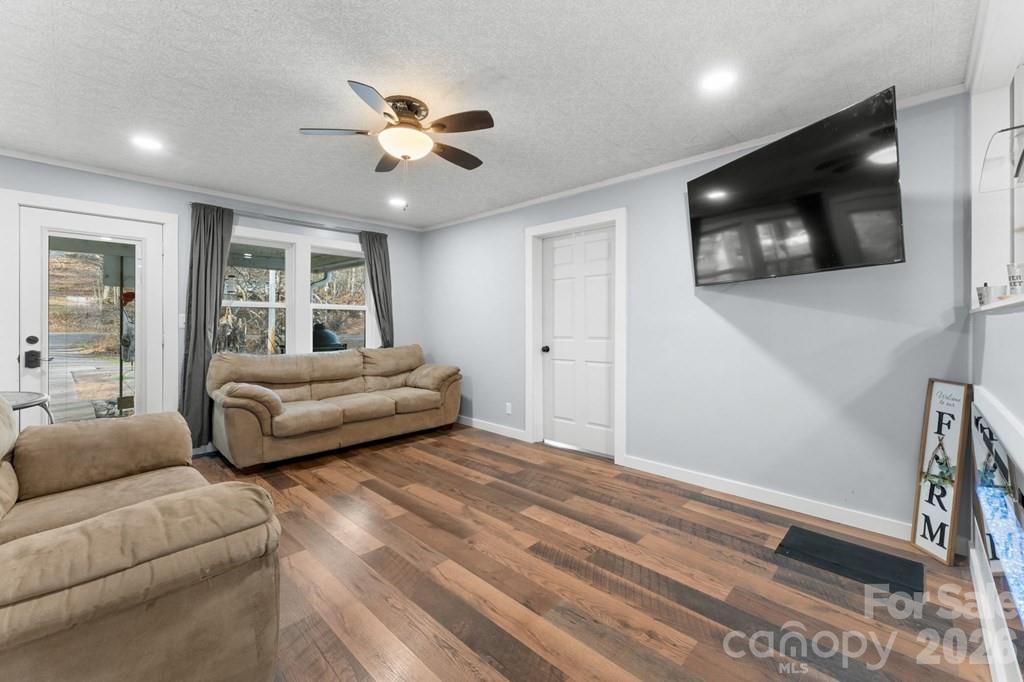 337 Town Mountain Road Hayesville NC 28904