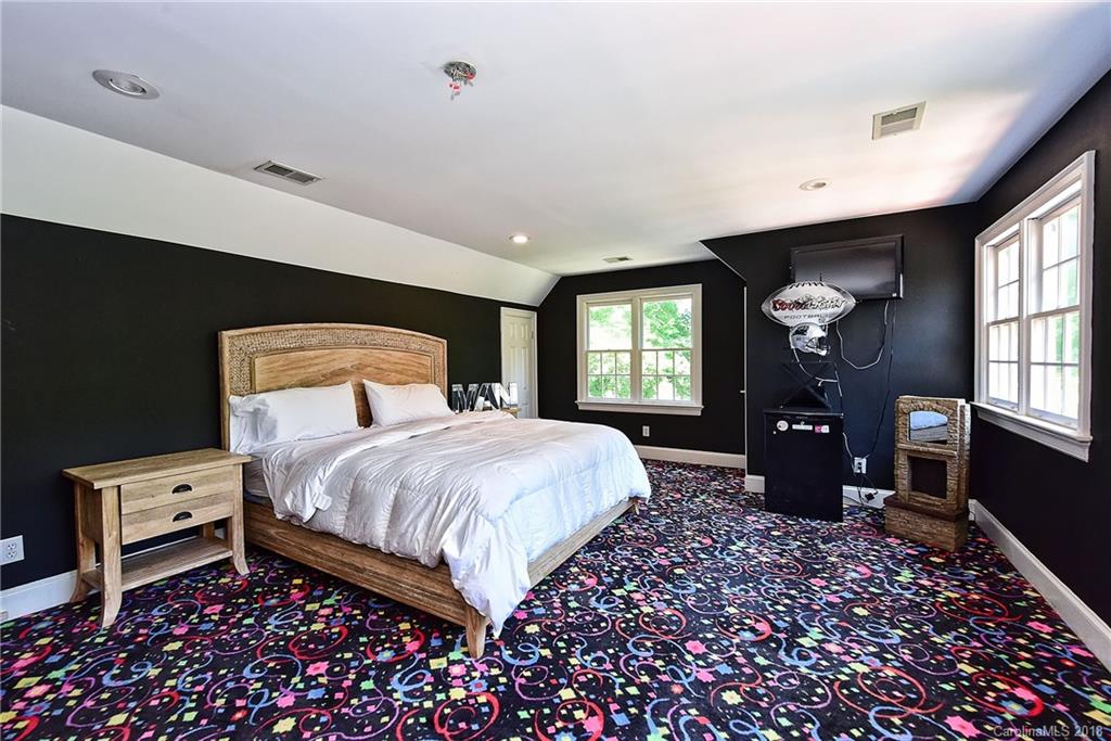 7721 Seton House Lane Charlotte NC 28277