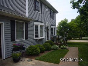 2 Westminster Drive Asheville NC 28804