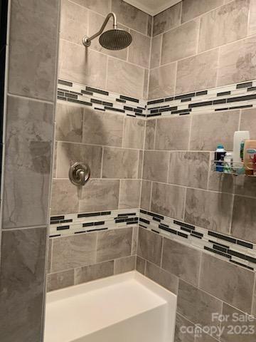 22 Spring Street Candler NC 28715