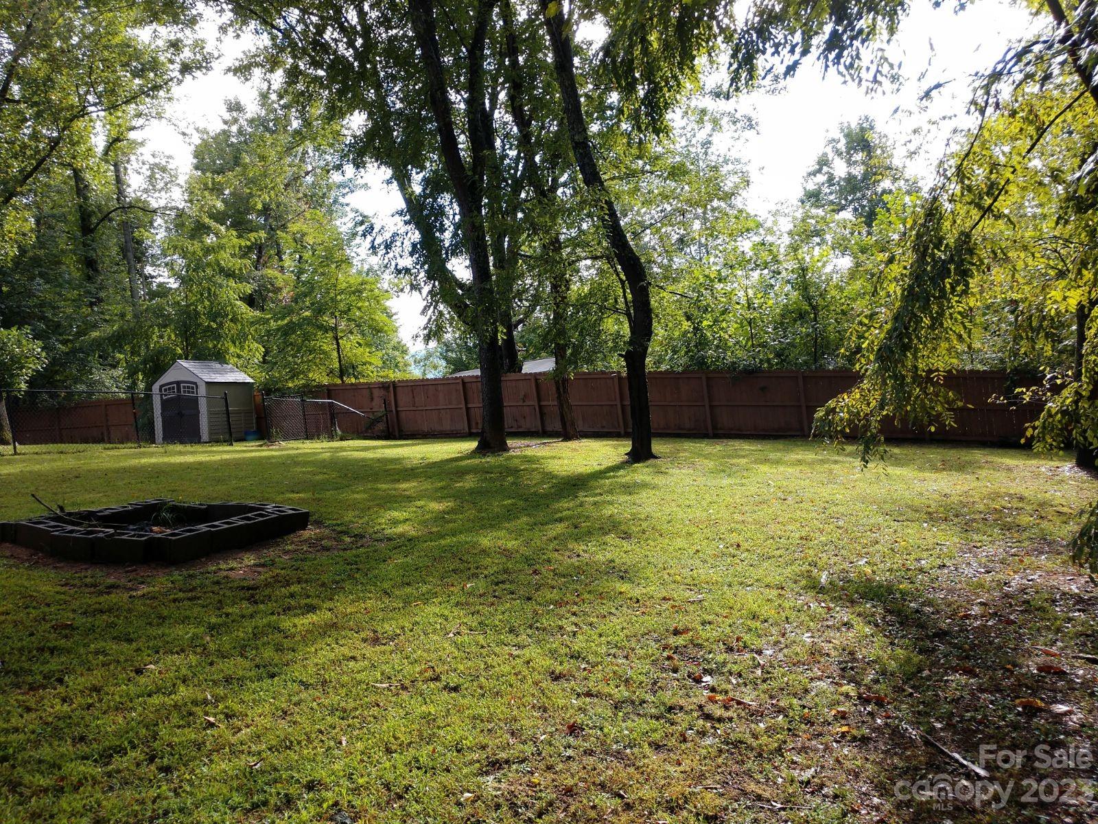 22 Spring Street Candler NC 28715