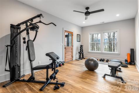 51 Summit Road Swannanoa NC 28778