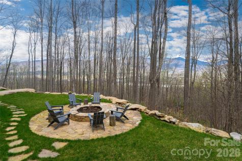 51 Summit Road Swannanoa NC 28778