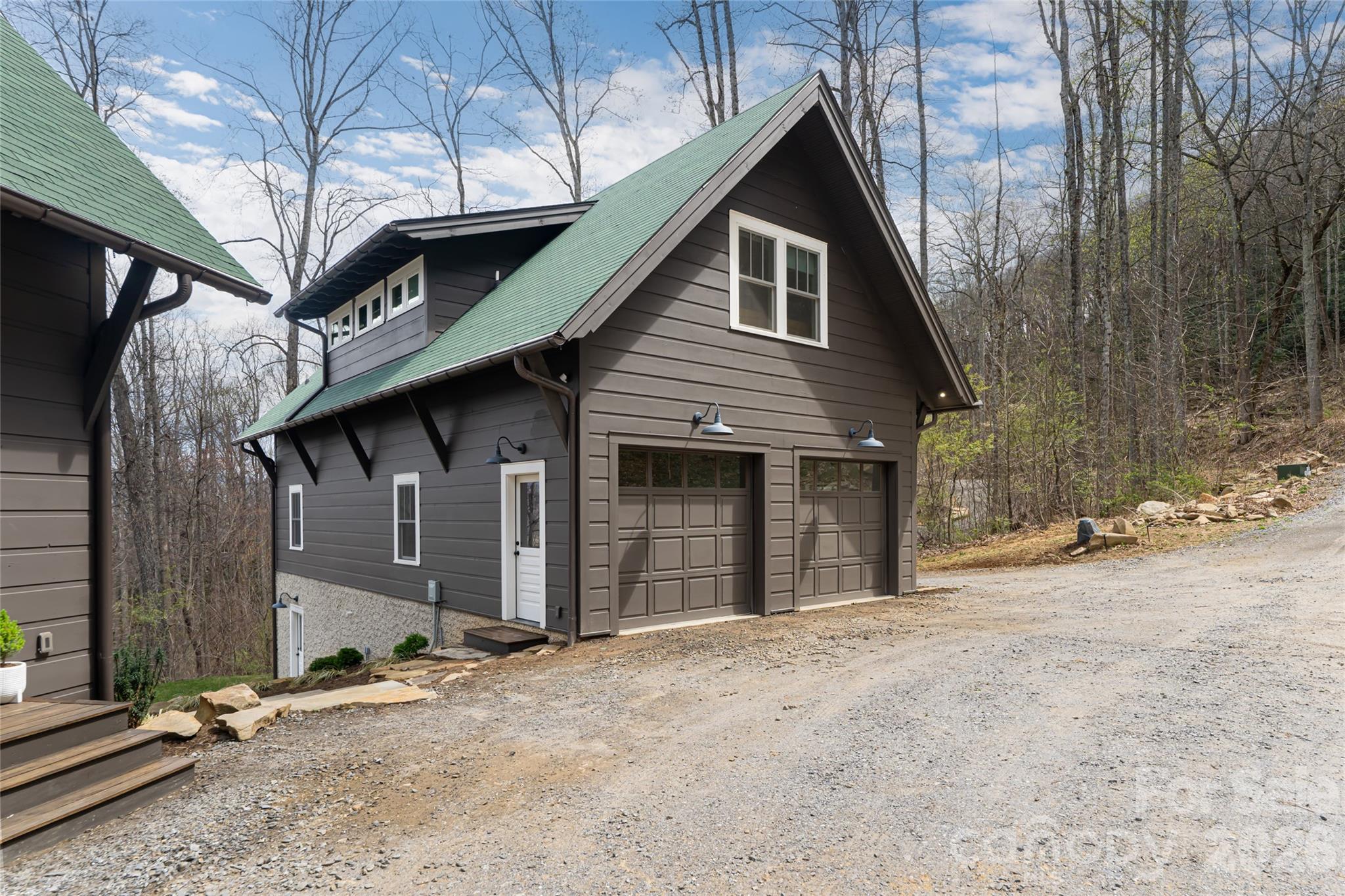 51 Summit Road Swannanoa NC 28778