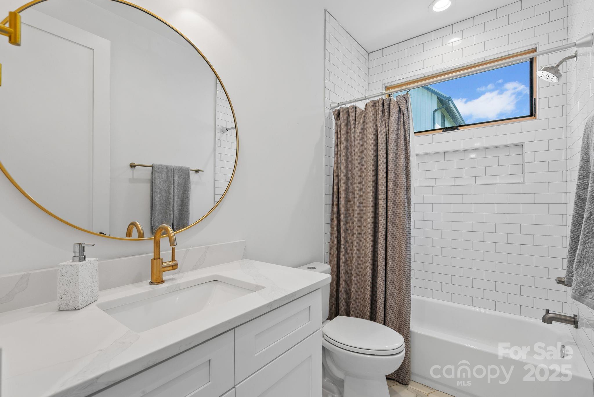 20 Malvern Walk Asheville NC 28806