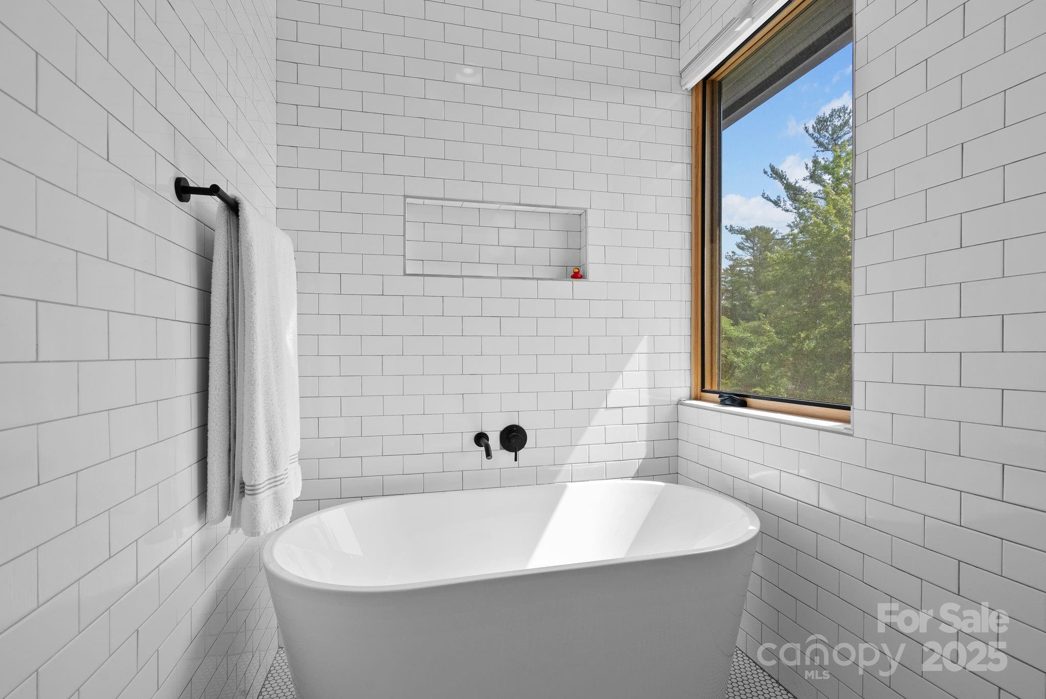 20 Malvern Walk Asheville NC 28806