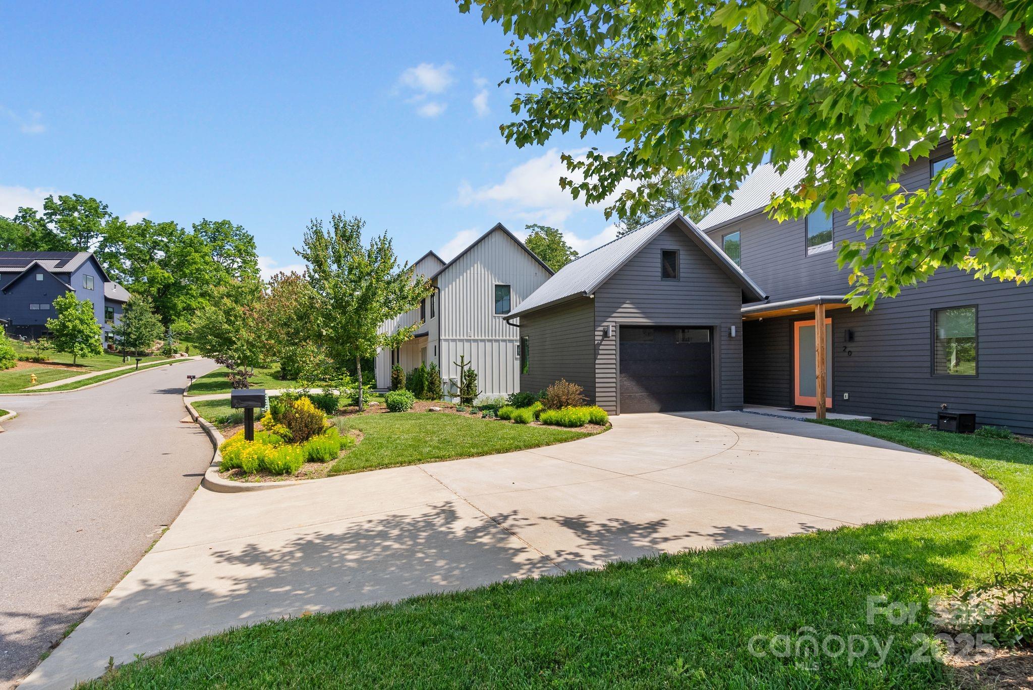 20 Malvern Walk Asheville NC 28806