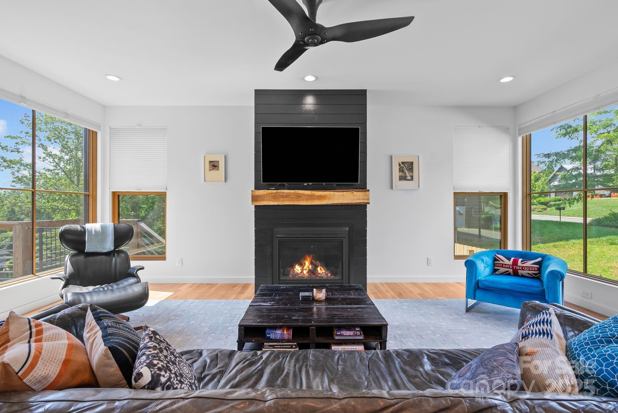 20 Malvern Walk Asheville NC 28806