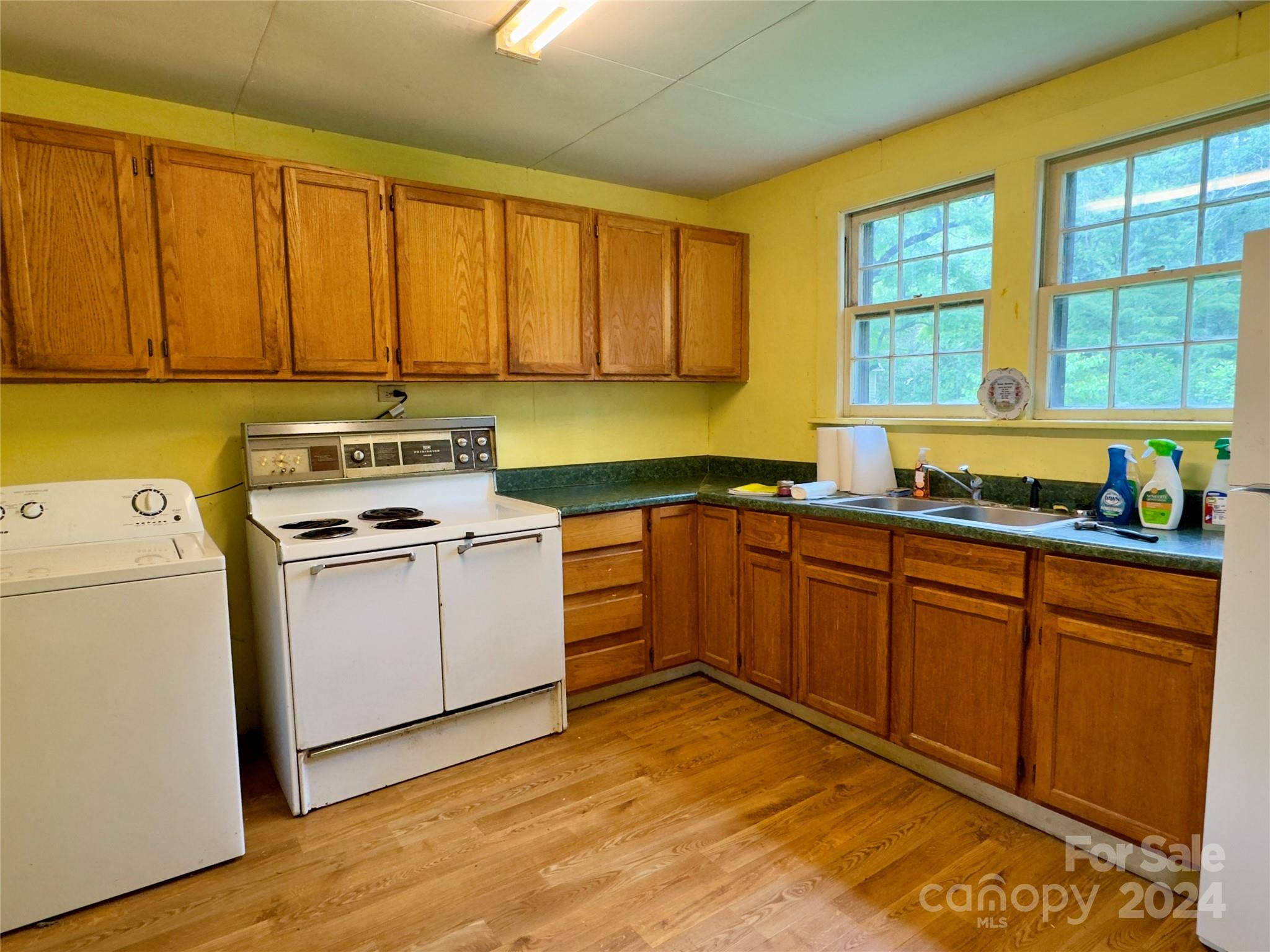 12 Mountain View Avenue Black Mountain NC 28711