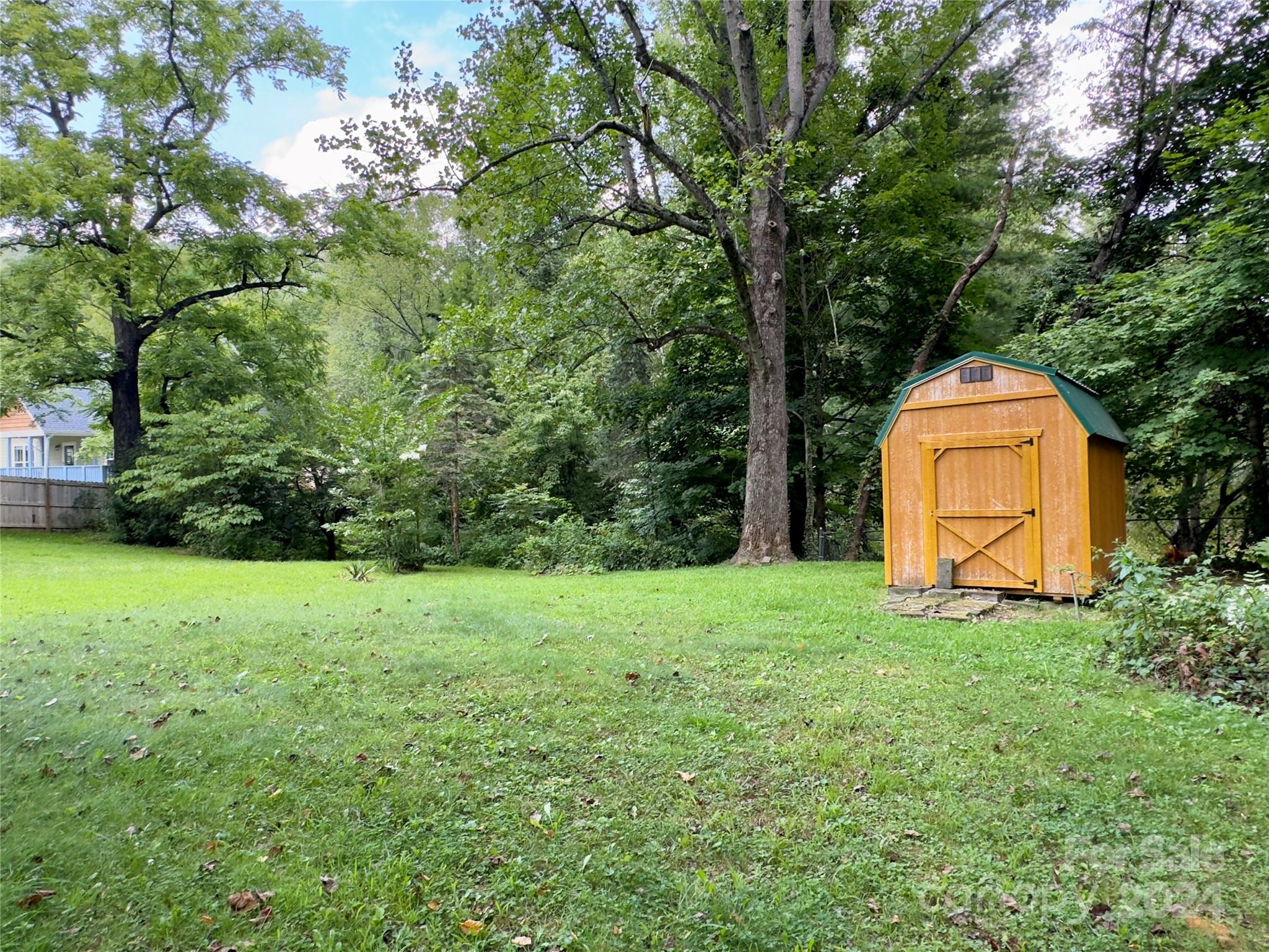 12 Mountain View Avenue Black Mountain NC 28711