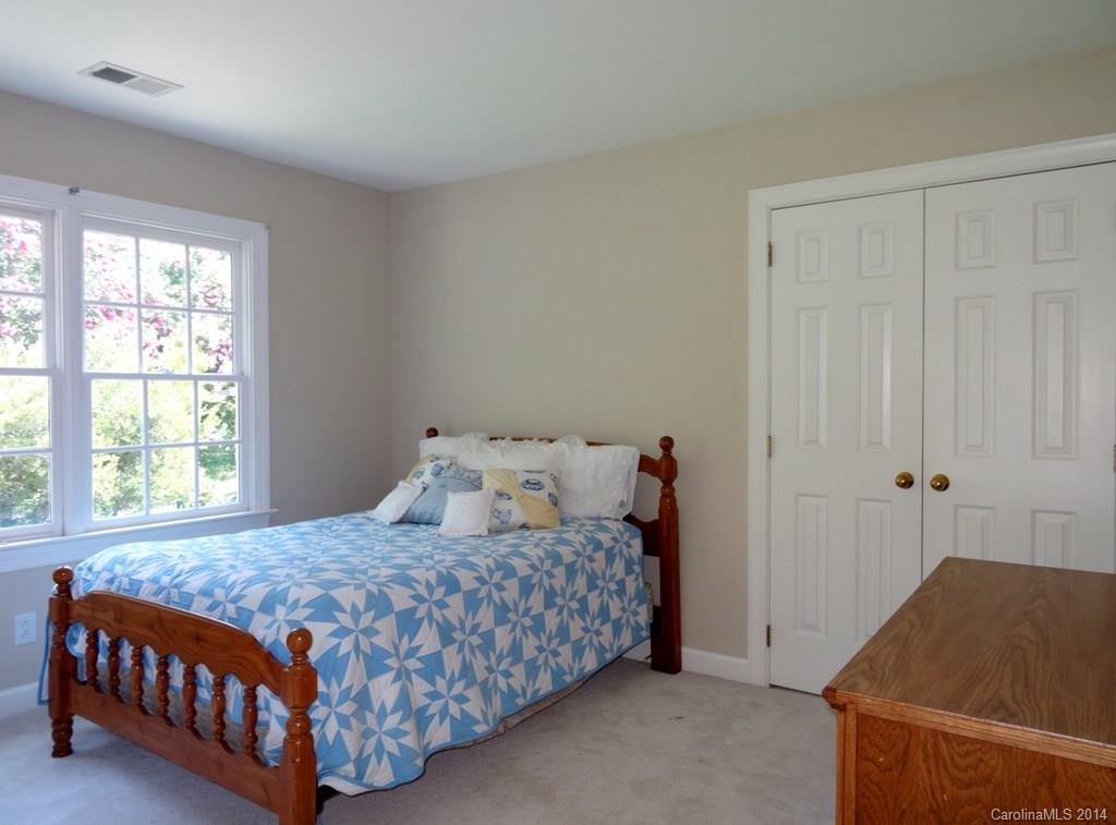 7402 Newmans Ridge Court Charlotte NC 28270