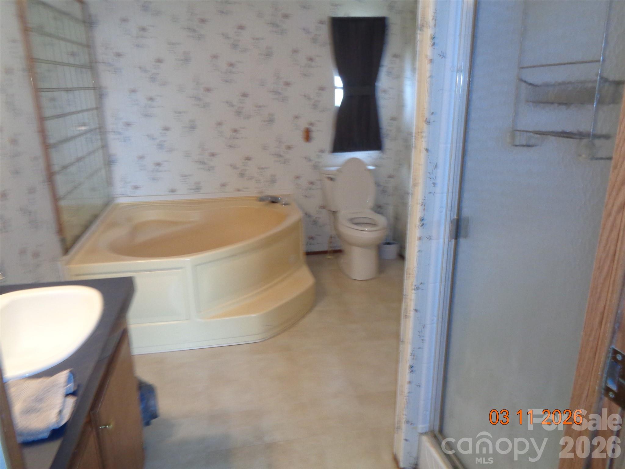 3911 Woodmont Court Lenoir NC 28645