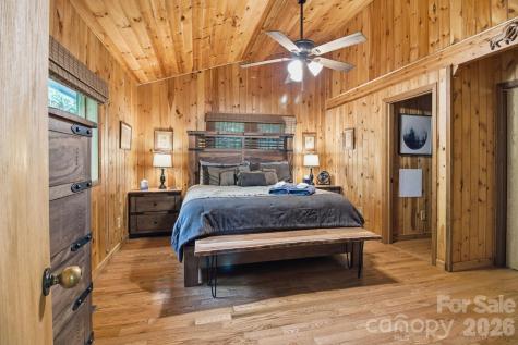 401 Saratoga Boone NC 28607