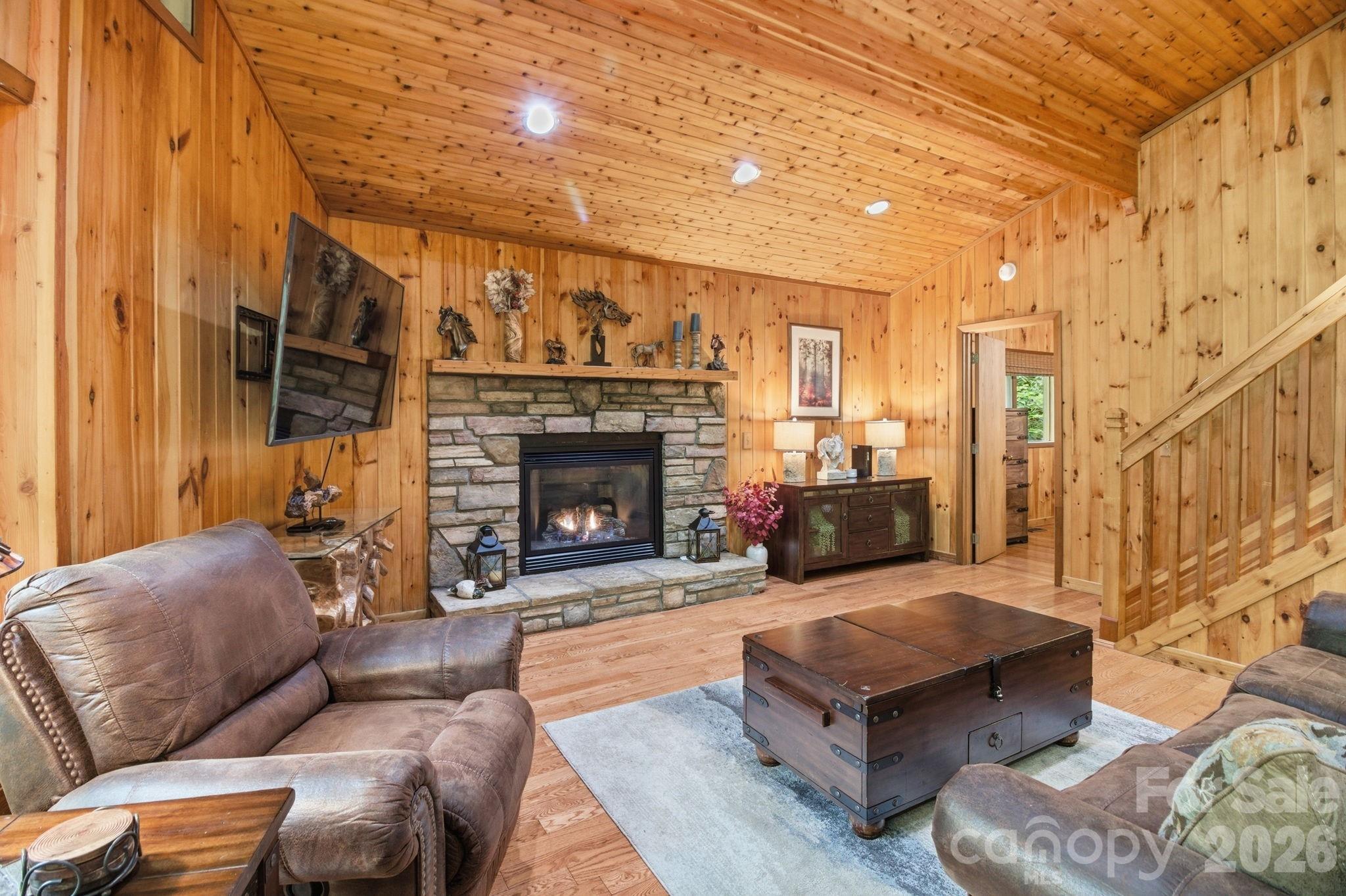 401 Saratoga Boone NC 28607