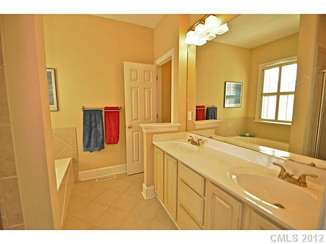 805 Celbridge Court Charlotte NC 28270