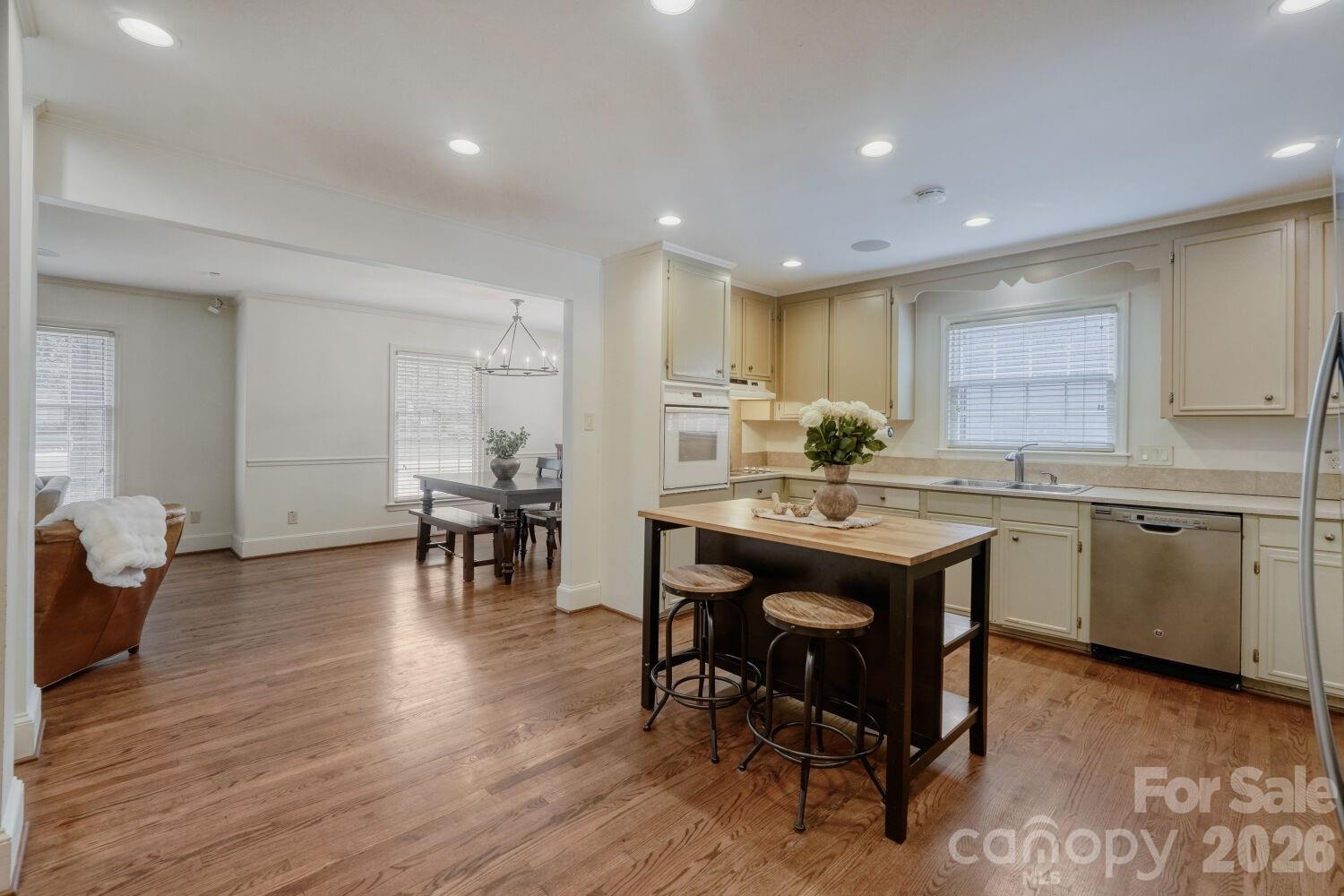 215 Scofield Road Charlotte NC 28209