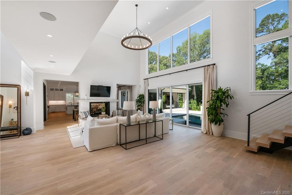 3710 Selwyn Avenue Charlotte NC 28209