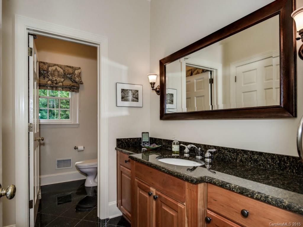 2145 Sharon Lane Charlotte NC 28211
