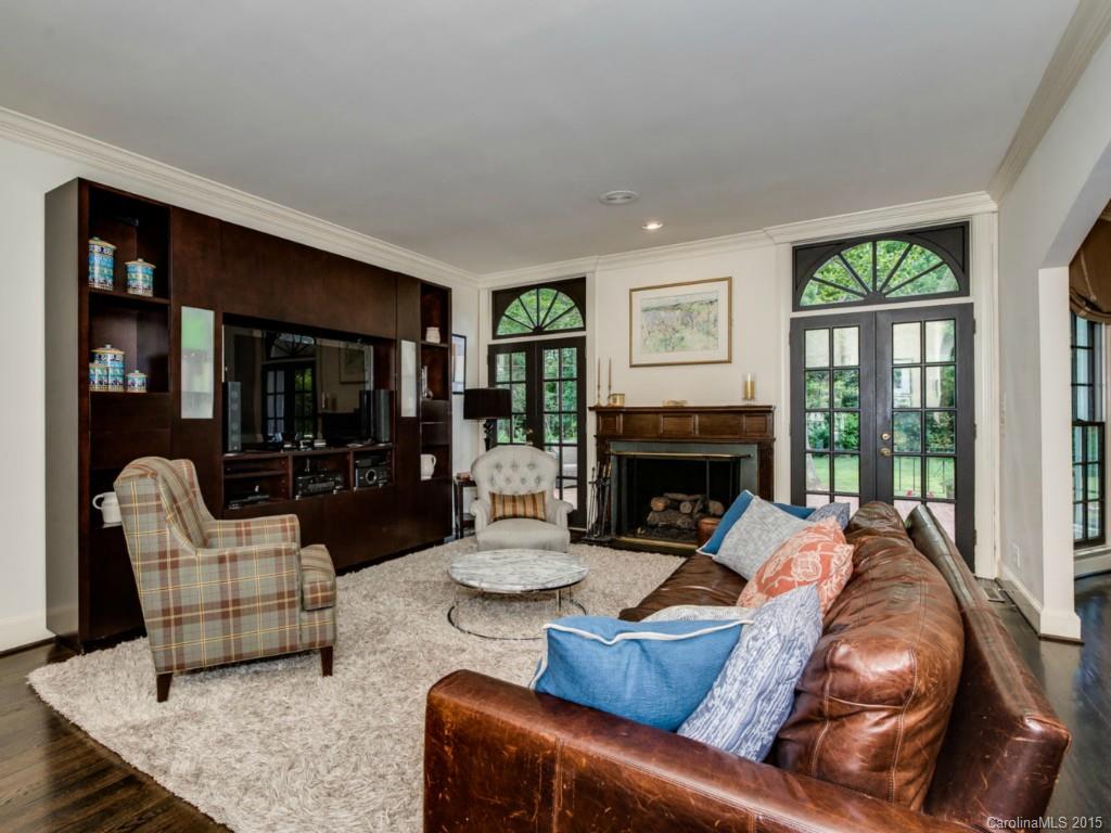 2145 Sharon Lane Charlotte NC 28211