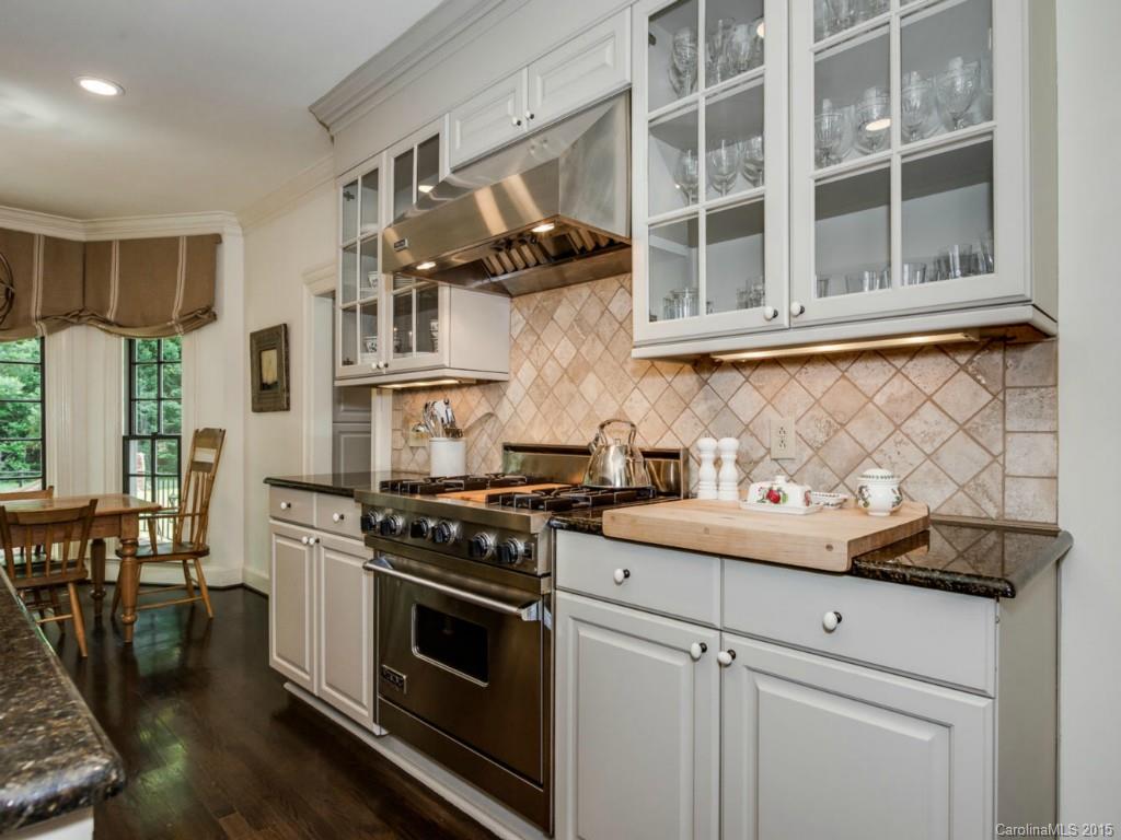 2145 Sharon Lane Charlotte NC 28211