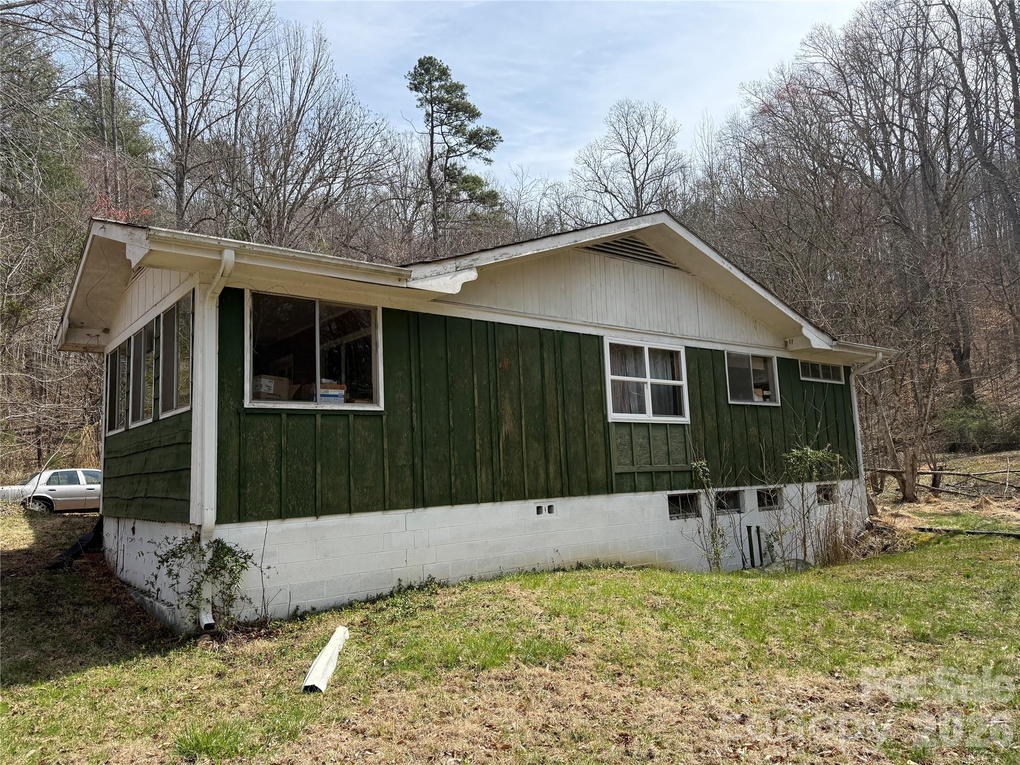 57 N Fork Road Barnardsville NC 28709