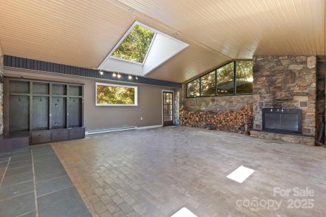 8 Covewood Road Asheville NC 28805