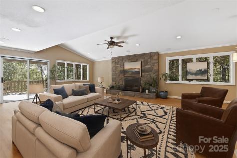 8 Covewood Road Asheville NC 28805