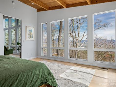 405 Reservoir Road Asheville NC 28803